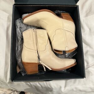 Tecovas - The Daisy Booties